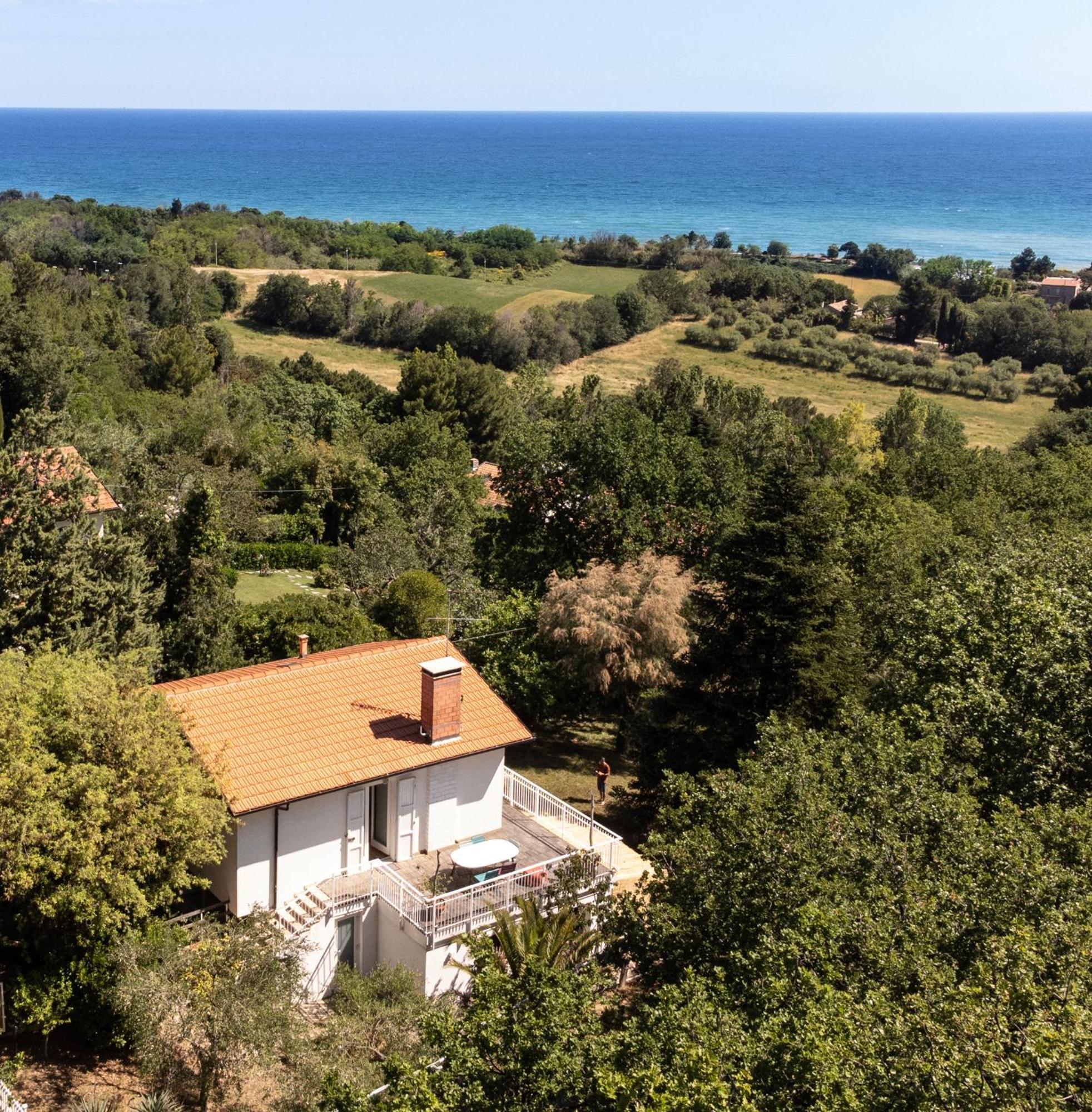 Villa Alba Pesaro Trebbiantico Exterior foto